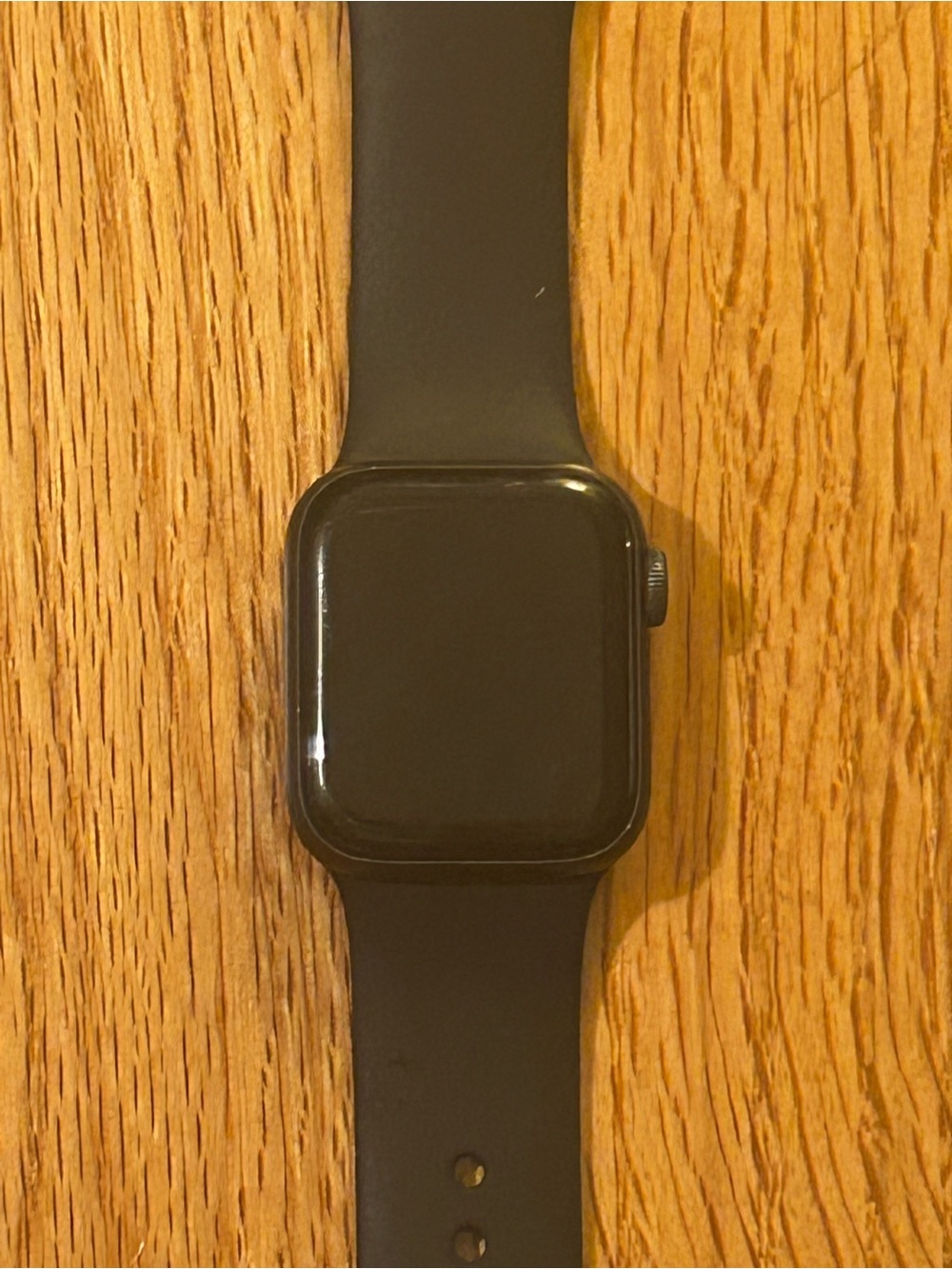 Apple Black Smartwatch with Black Silicone Band - Picture 2 of 7